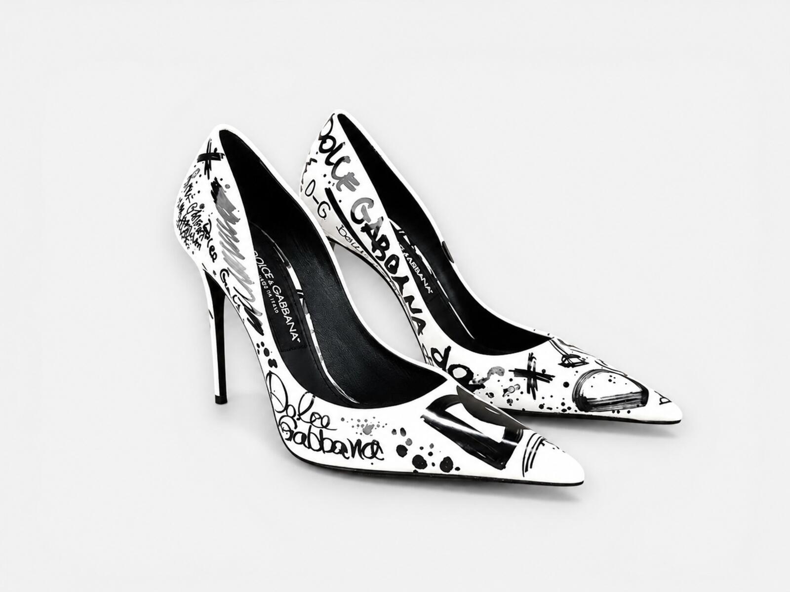 Dolce & Gabbana CD01718 Graffiti Patent Slingback Pump Black White EU 37.5 | NIB