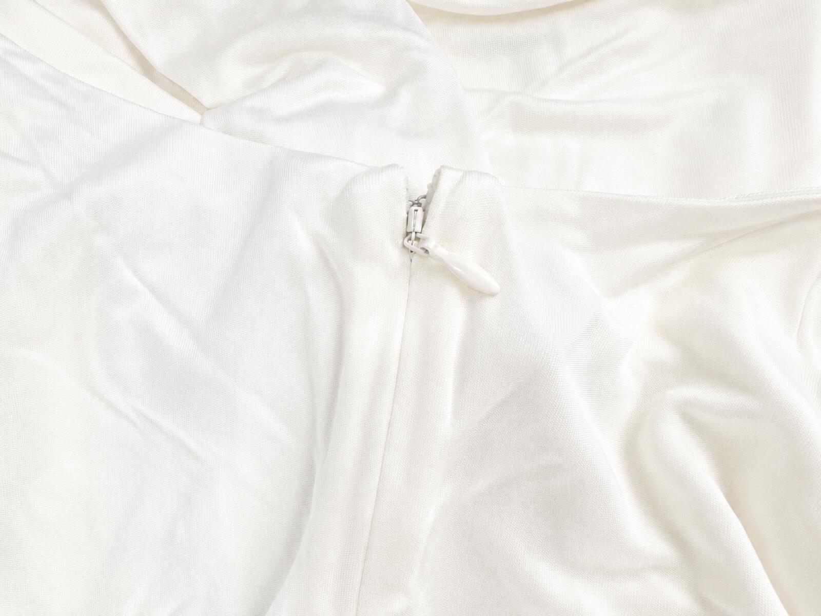Retrofête Maryam Pearl Embellished Halter Maxi Dress White Size M | NWT