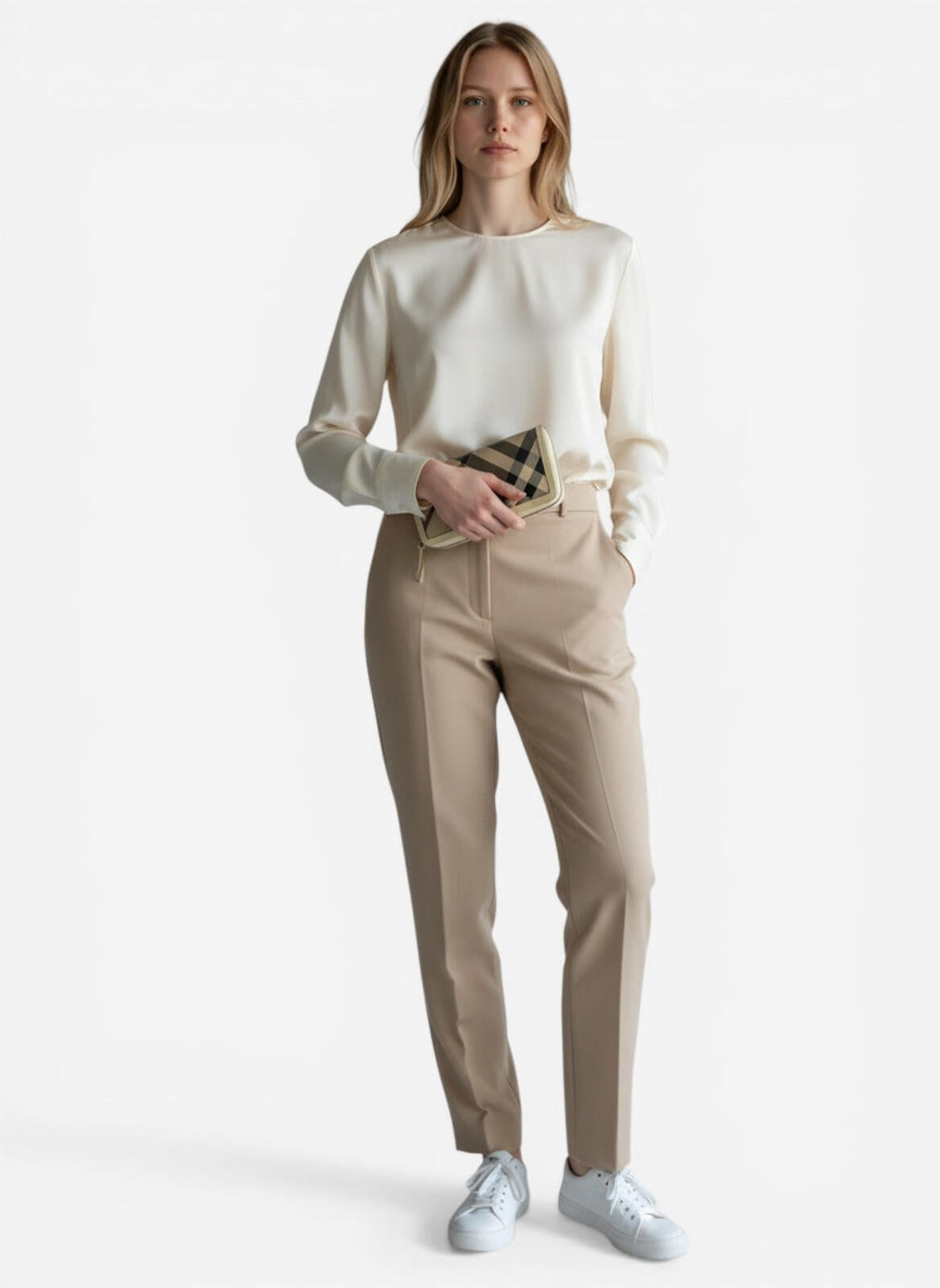 Burberry Nova Check Zip-Around Wallet Beige Coated Canvas | Pre-Loved