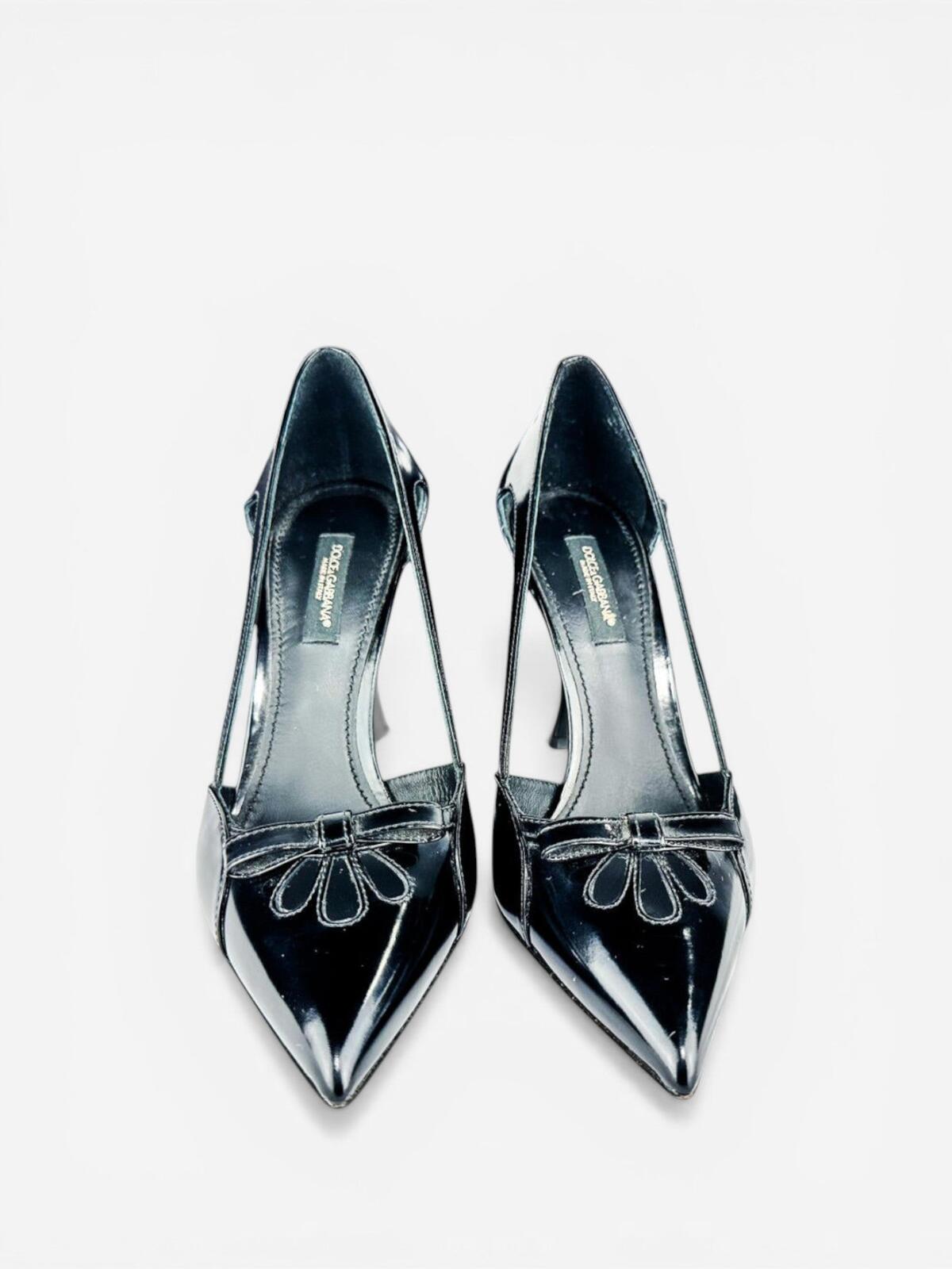 Dolce & Gabbana Dolce & Gabbana Black Patent Leather Bow Stiletto Pump EU 35.5 US 5.5 | NIB - Vestir