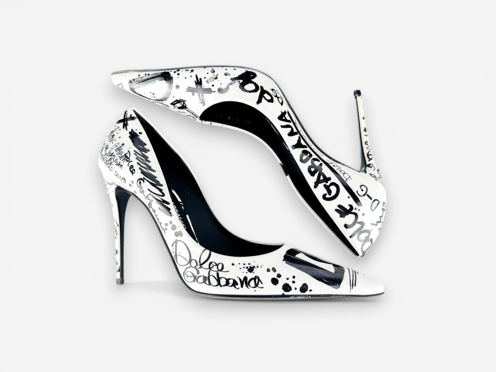 Dolce & Gabbana CD01718 Graffiti Patent Slingback Pump Black White EU 37.5 | NIB