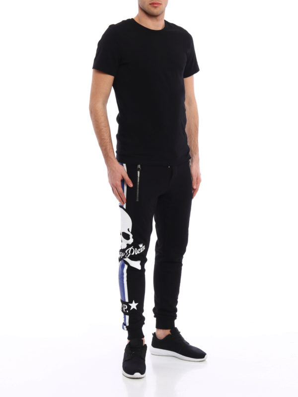 Jogging trousers with skull