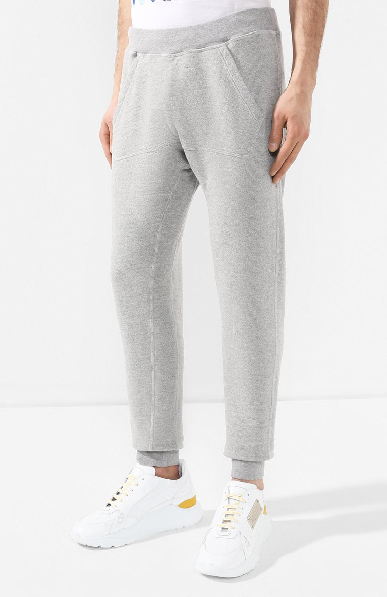 grey sweatpants