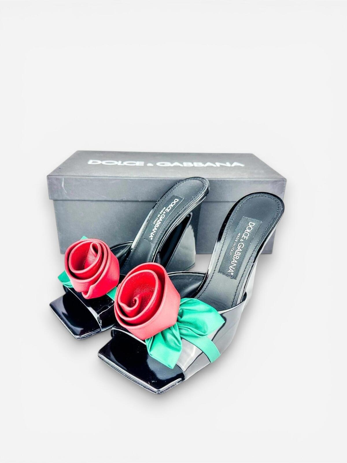 Dolce & Gabbana Dolce & Gabbana 3D Rose Floral Appliqué Patent Leather Mule EU 39 | NWT - Vestir