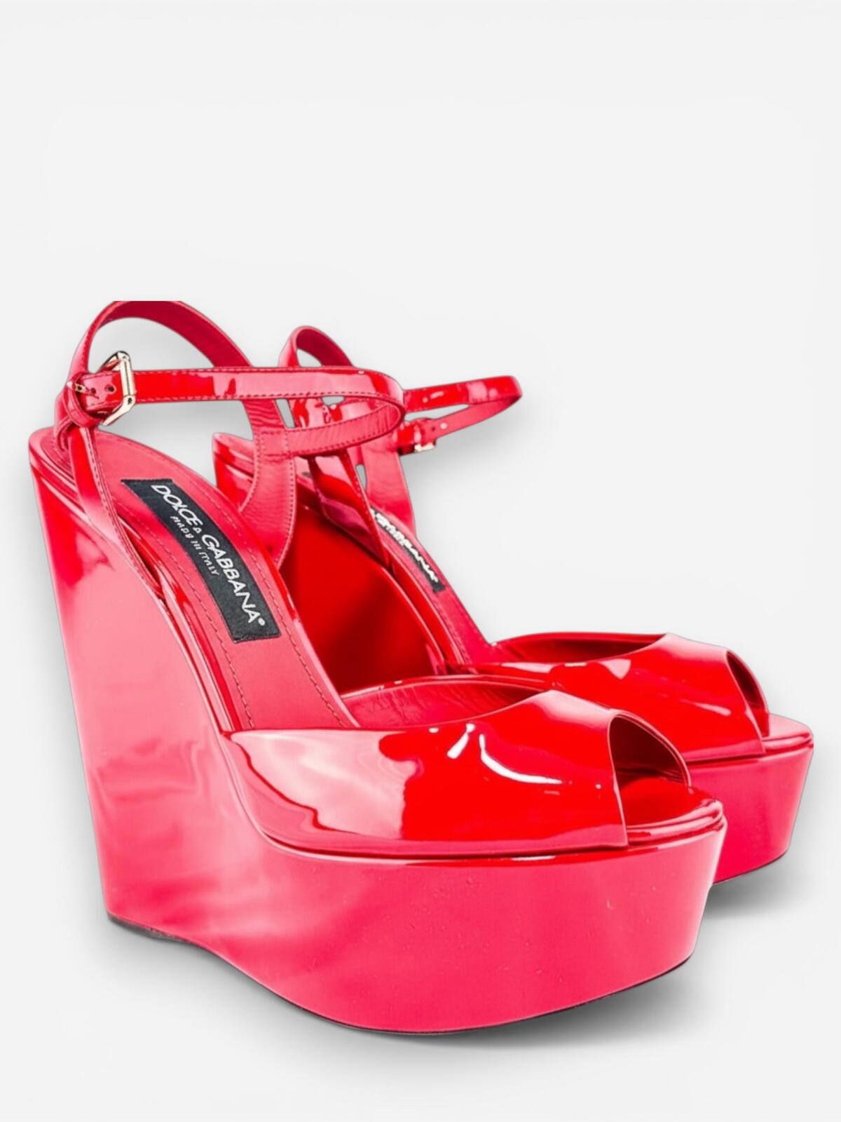Dolce & Gabbana Dolce & Gabbana Red Patent Leather Platform Wedge Sandal EU 39 US 8 New - Vestir