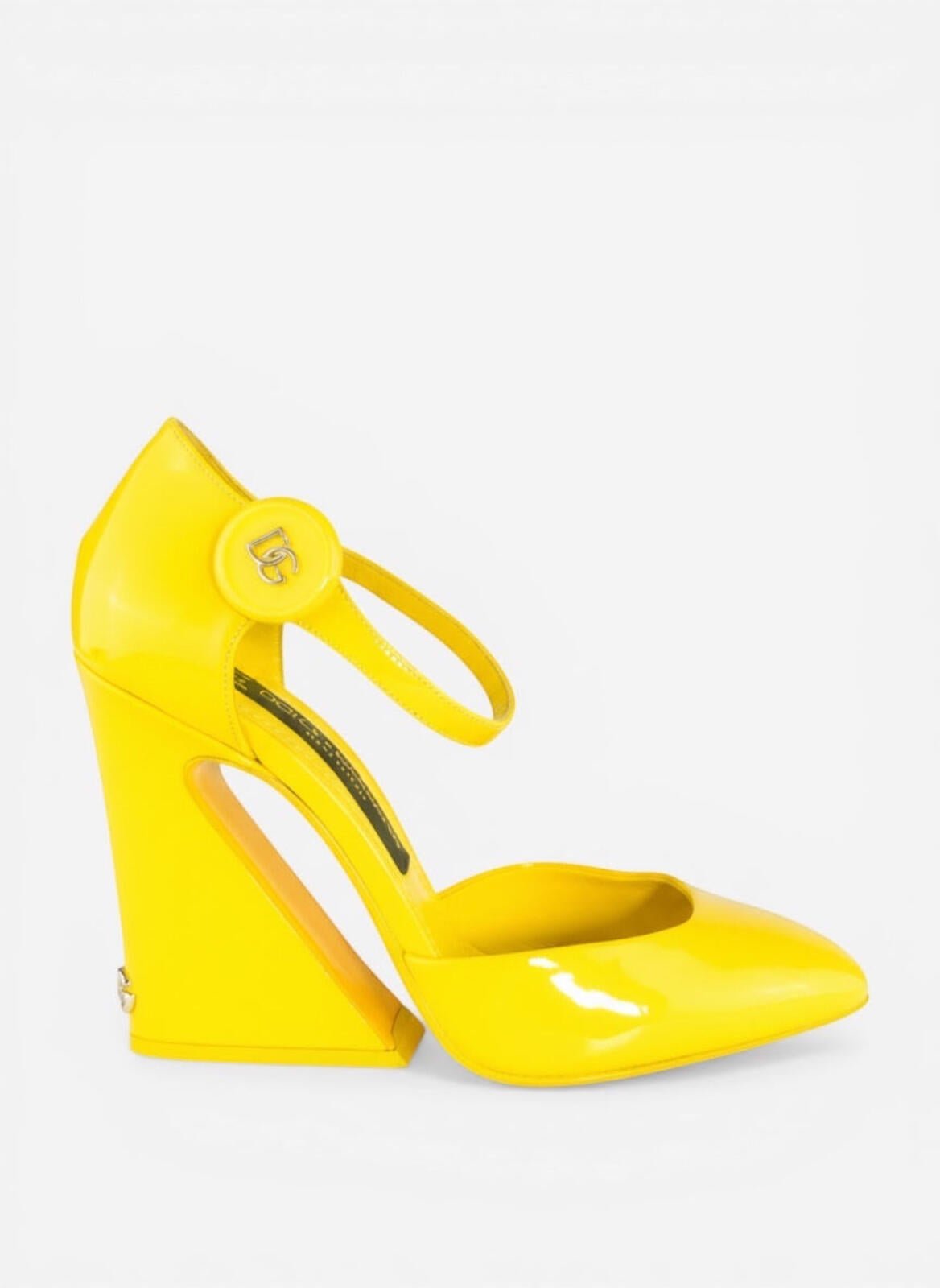 Dolce & Gabbana Dolce & Gabbana Yellow Patent Calfskin Wedge Pump DG Logo EU 38.5 US 8 NIB - Vestir