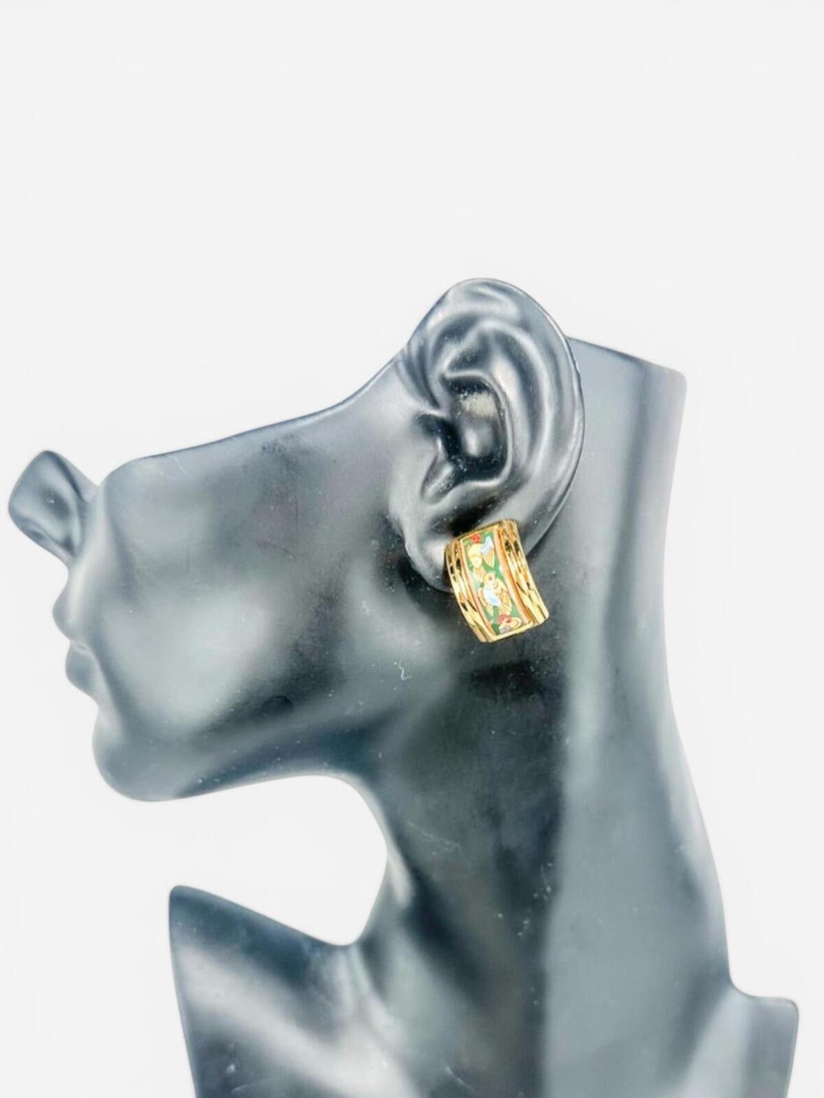 Hermès Vintage Gold Plated Enamel Bird Clip-On Earrings Green | Stamped